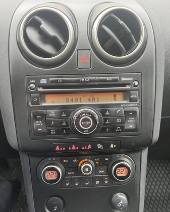 Nissan Qashqai cena 27499 przebieg: 148500, rok produkcji 2010 z Słupsk małe 137